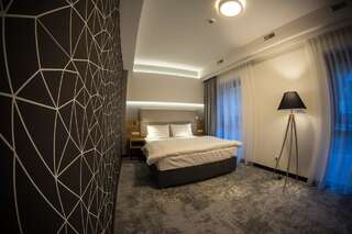 Отель Hotel Limanova Лиманова Двухместный номер с 1 кроватью или 2 отдельными кроватями-2